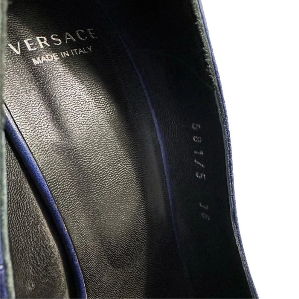 EUC! VERSACE‎ women’s blue leather heels - 36